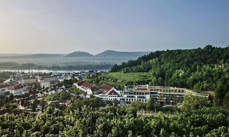 Steigenberger Hotel & Spa Krems tour offer cover