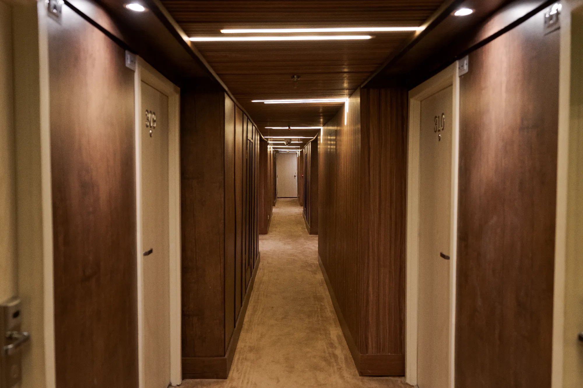 Nilkreuzfahrt & Baden 5***** Nile Crown III (neu renoviert) & 5***** Creek Hotel & Residences El Gouna