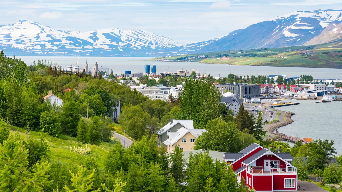 Nordlichter & Heiße Quellen