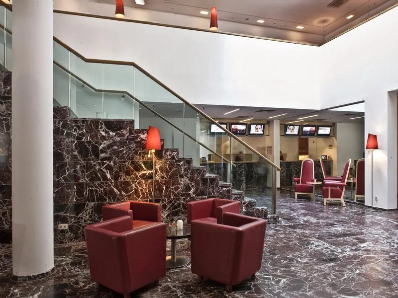 DAS MICHAEL JACKSON MUSICAL | Hamburg mit dem ÖBB Nightjet | ab/bis Wien