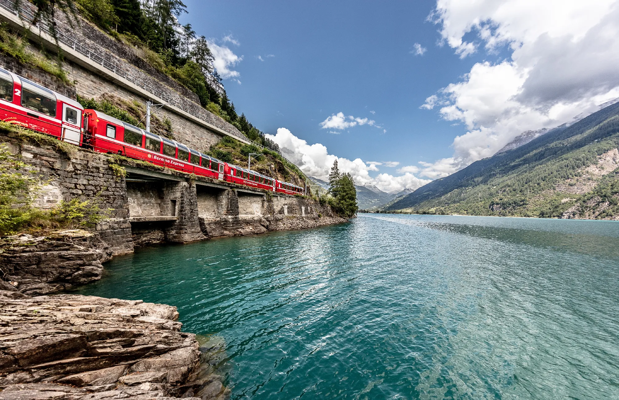 Die schönsten drei Panoramazüge | inkl. Flug ab/bis Wien