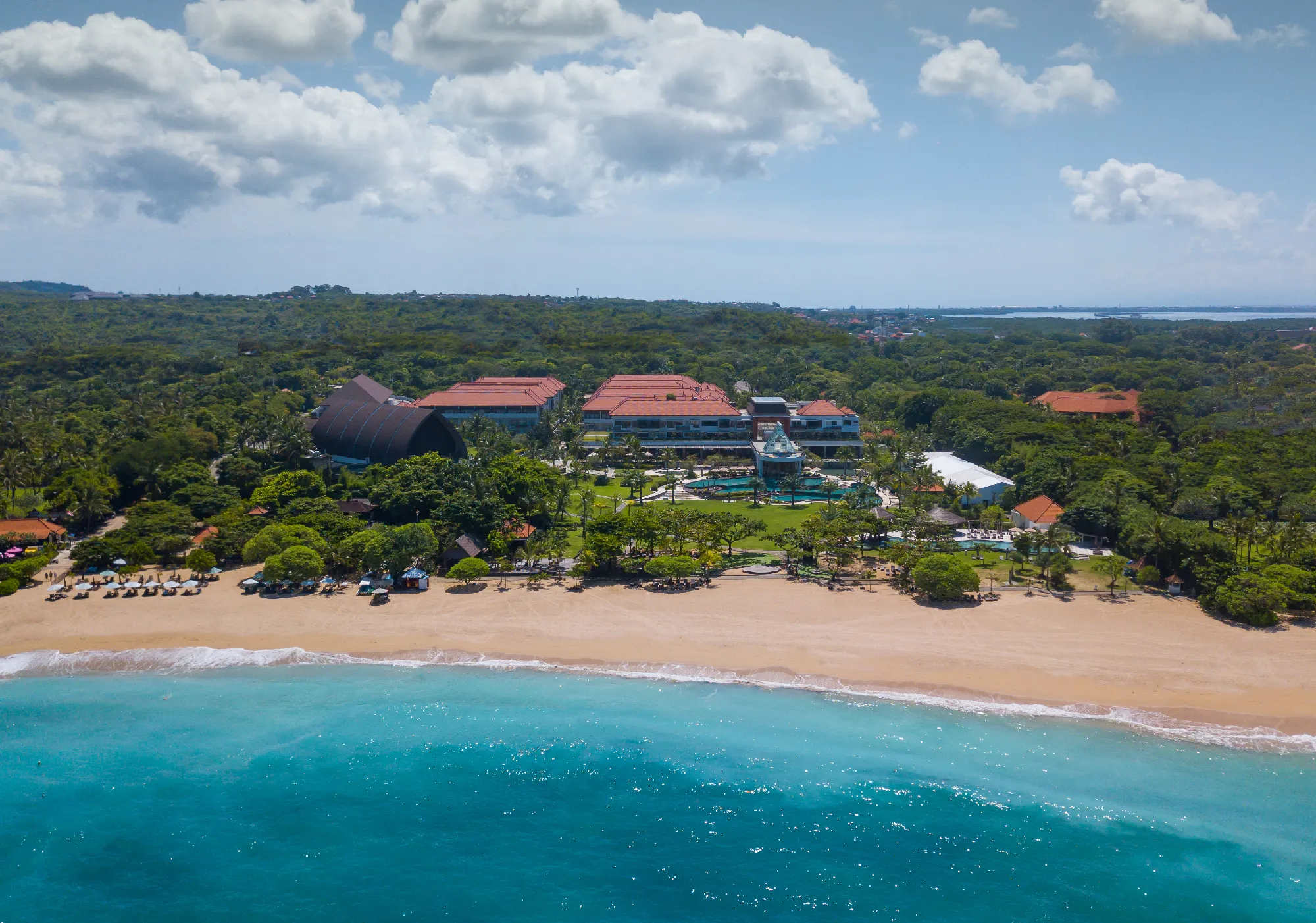 Bali | Hotel Merusaka Nusa Dua ***** | Badereise inkl. Flug ab/bis Wien