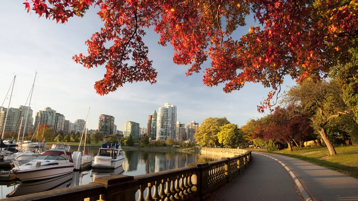 Vancouver & Alaska "Von Citylights zu Gletscherwelten"