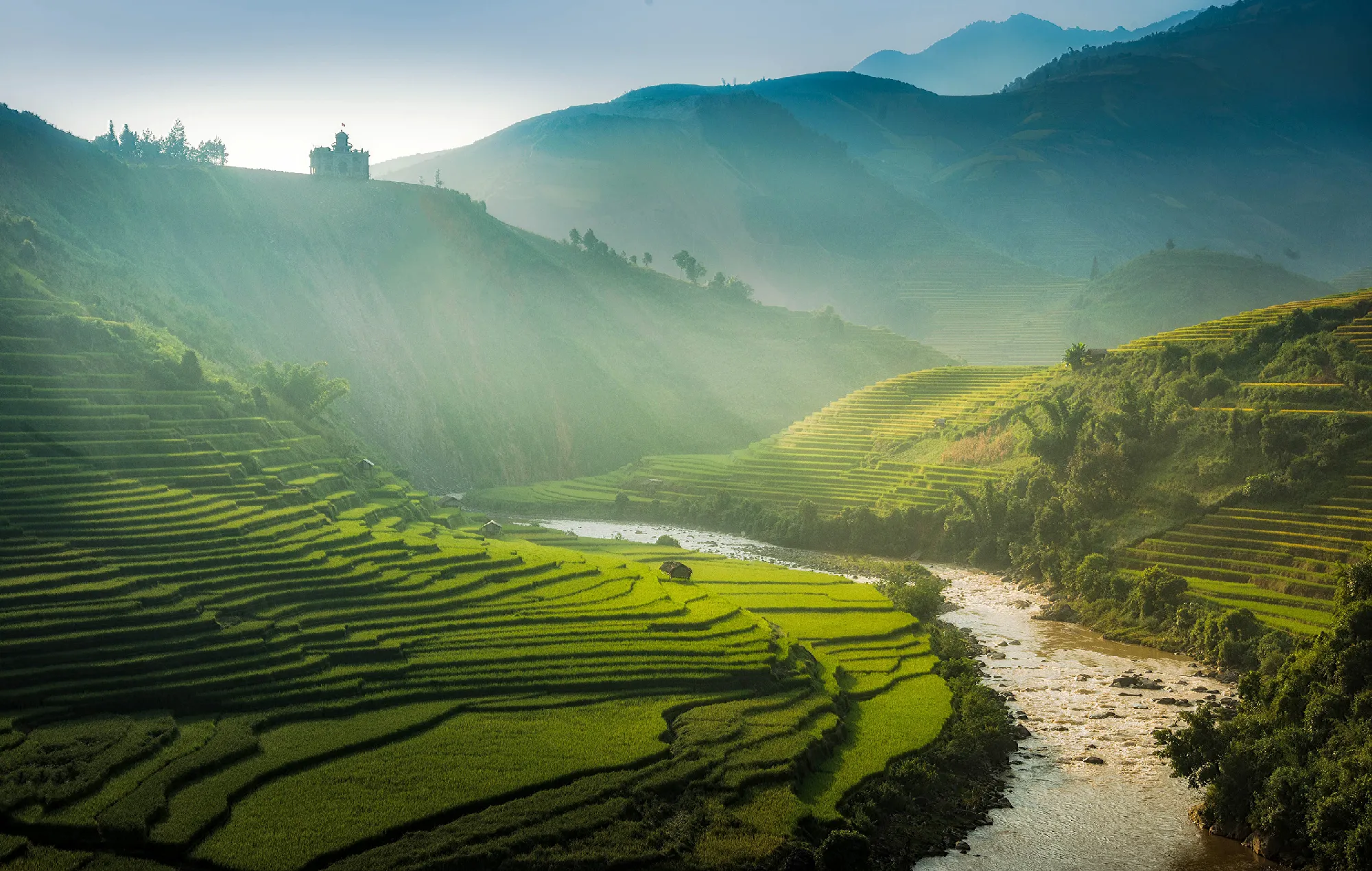 Vietnam - Treiben lassen im Fluss der Zeit
