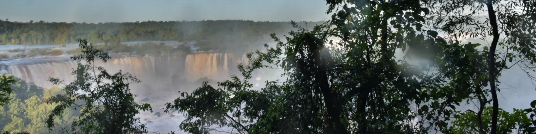 Iguazu Wasserfälle von der brasilianischen Seite