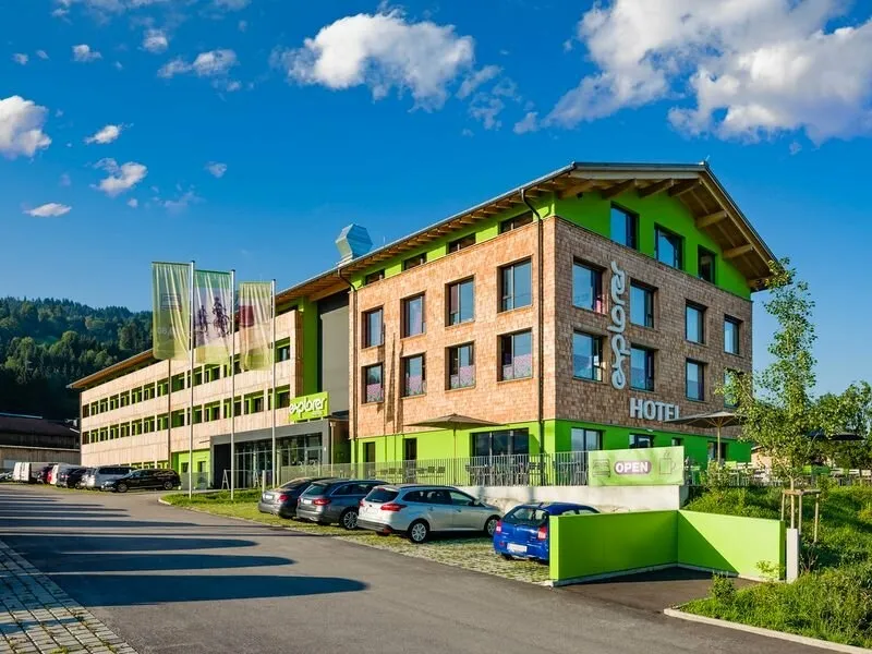 Explorer Hotel Kitzbühel tour offer cover