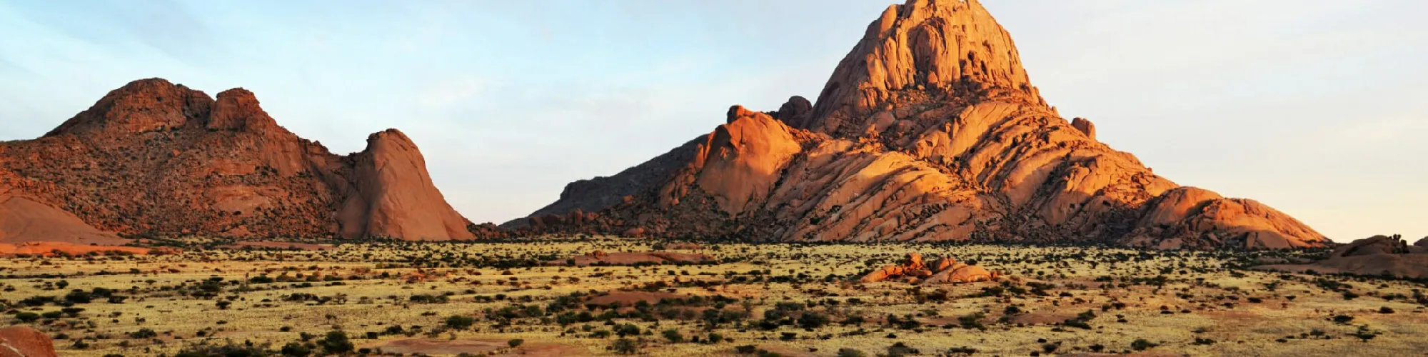 Fernreisen nach Namibia background image