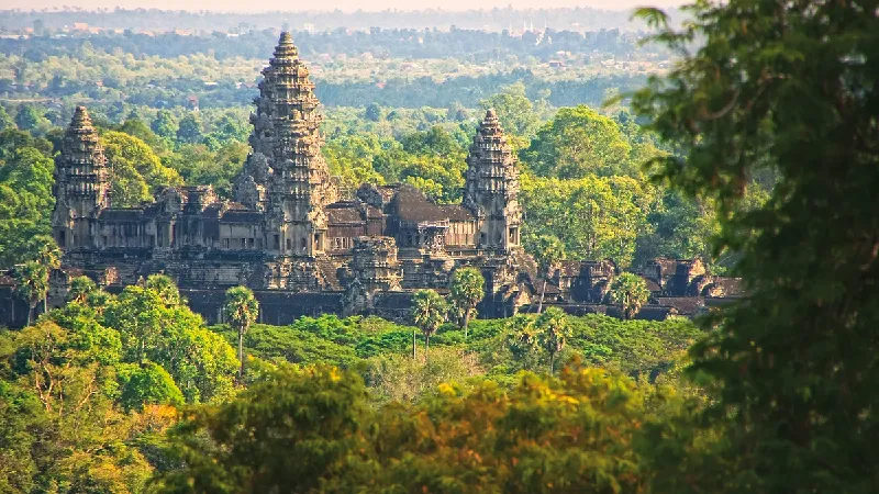 Angkor Wat tour offer cover