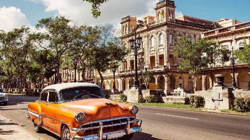 Cuba Tradicional tour offer cover