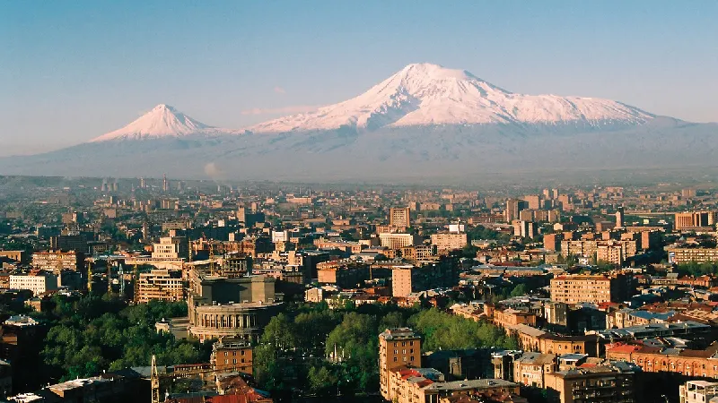 ARMENIEN | Im Schatten des Ararat tour offer cover